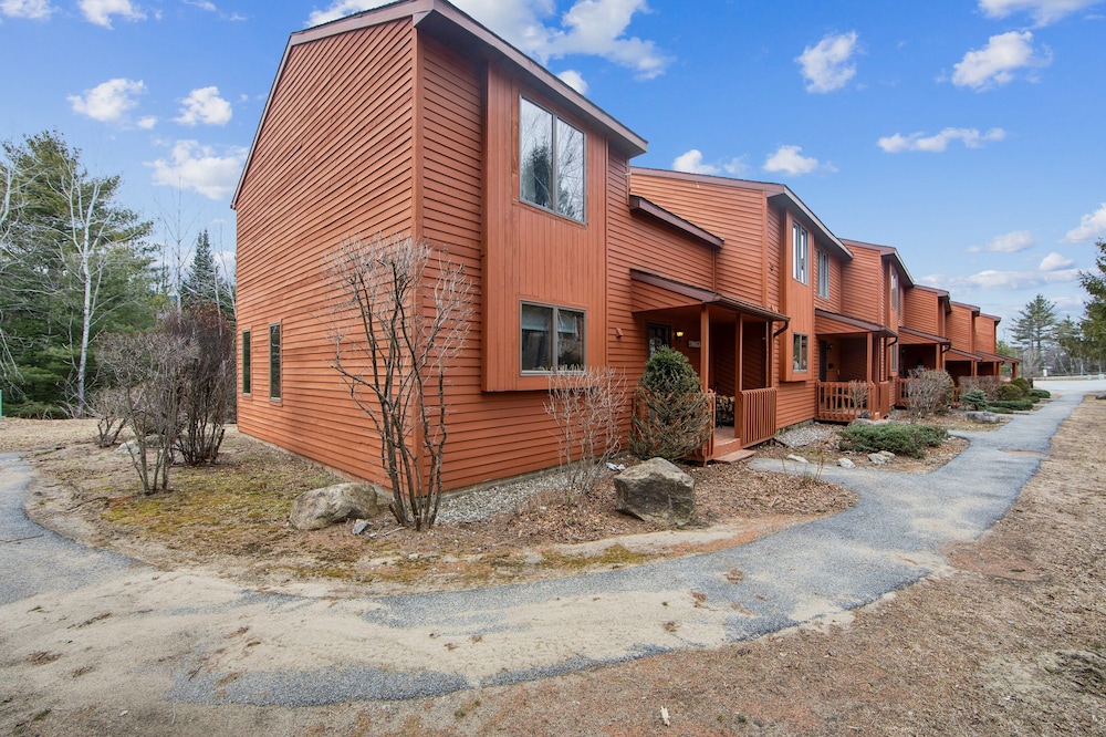 Lower Darby 2 Bedroom Townhouse by The Summit at Gore Mountain