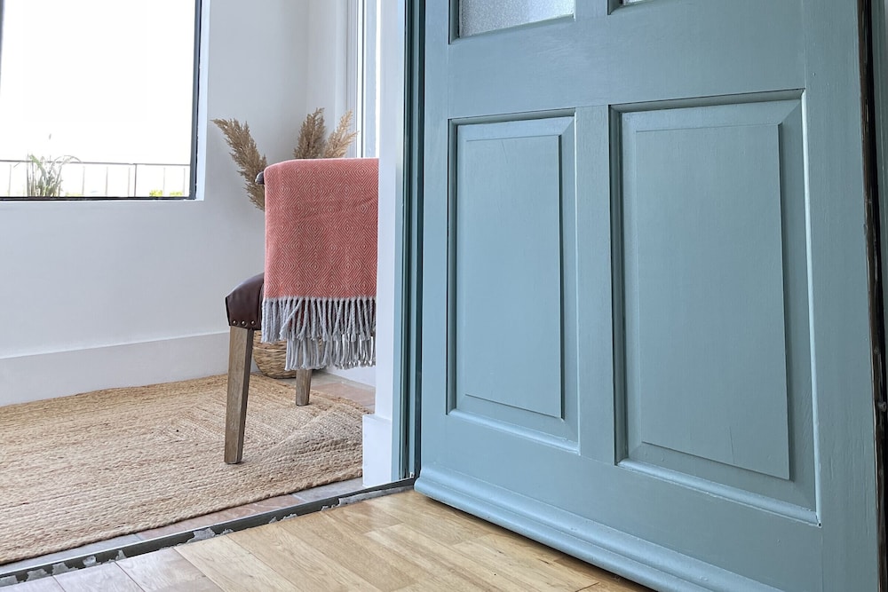 Wavecrest Holiday Cottage