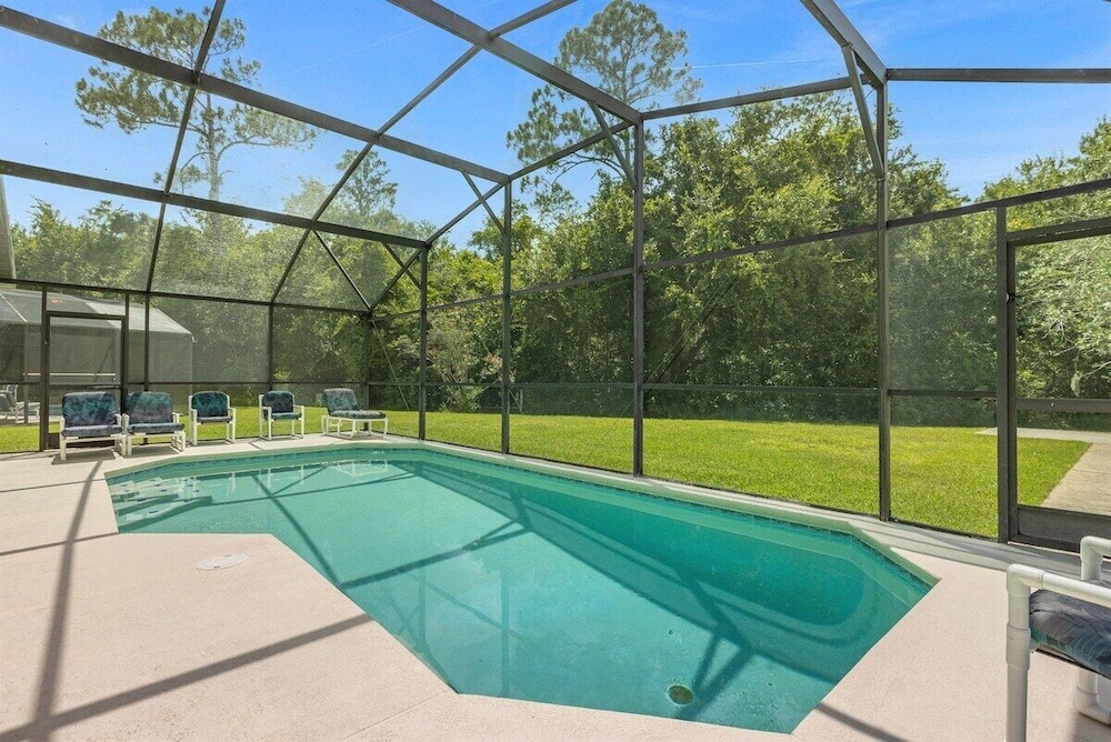 Lake Berkley Villas Swanky