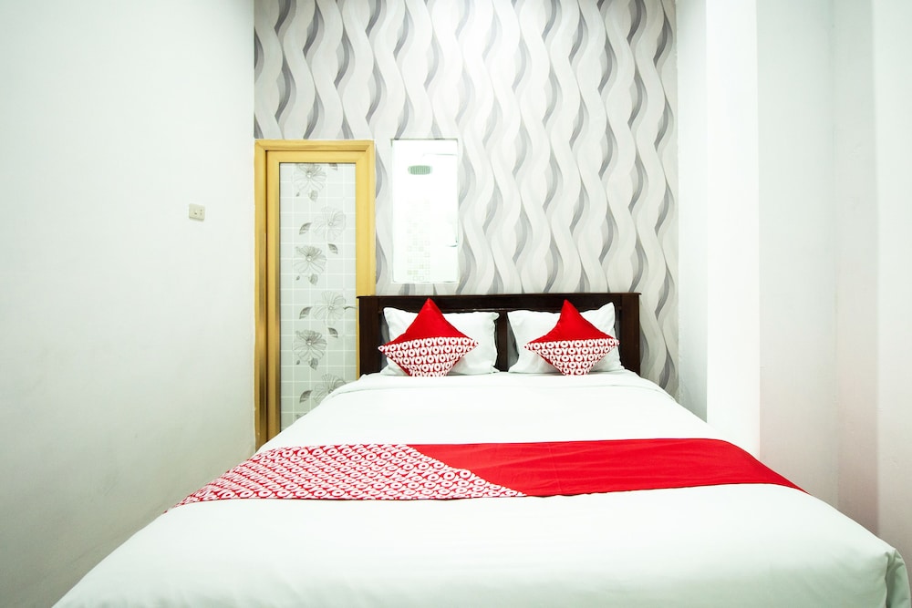 OYO 716 Iciw Iciw Exclusive Homestay view 2