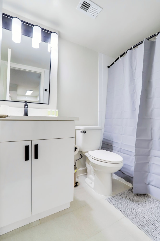 Metro-Friendly DC Apartments