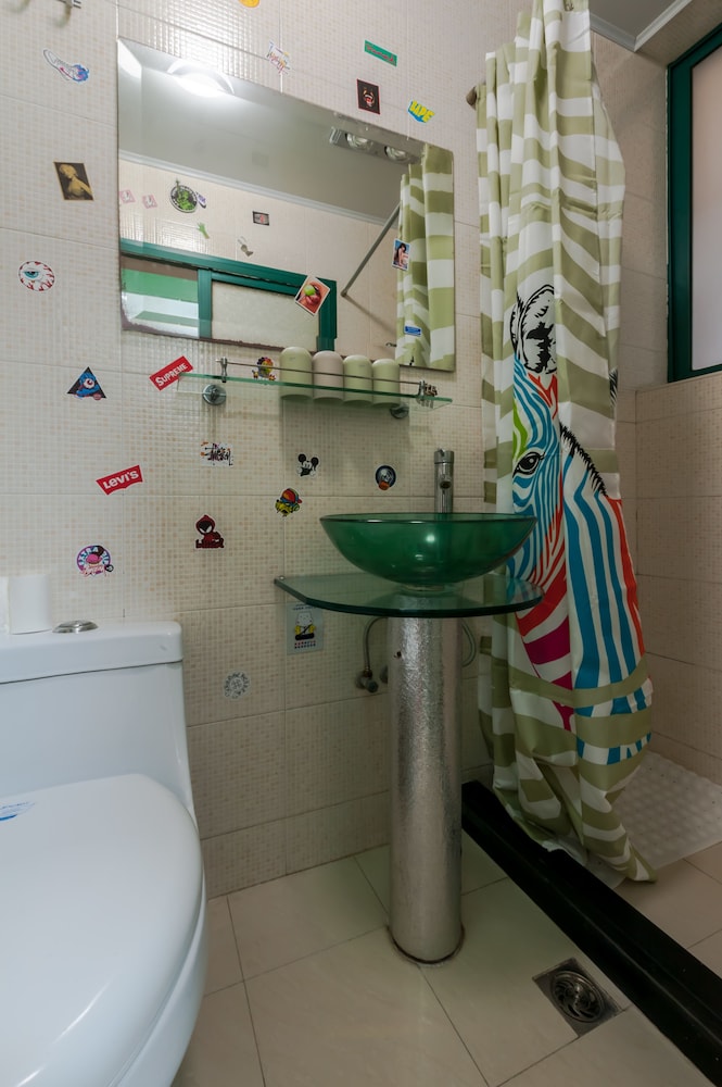 Qiyu Homestay - West Nanjing Road Branch
