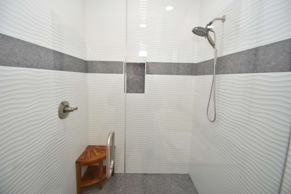 Casa Blanca 3 2 New Beach Home With Heated Pool