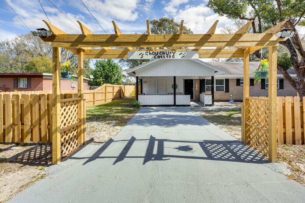 Winter Haven Home: Perfect for Families! view 3
