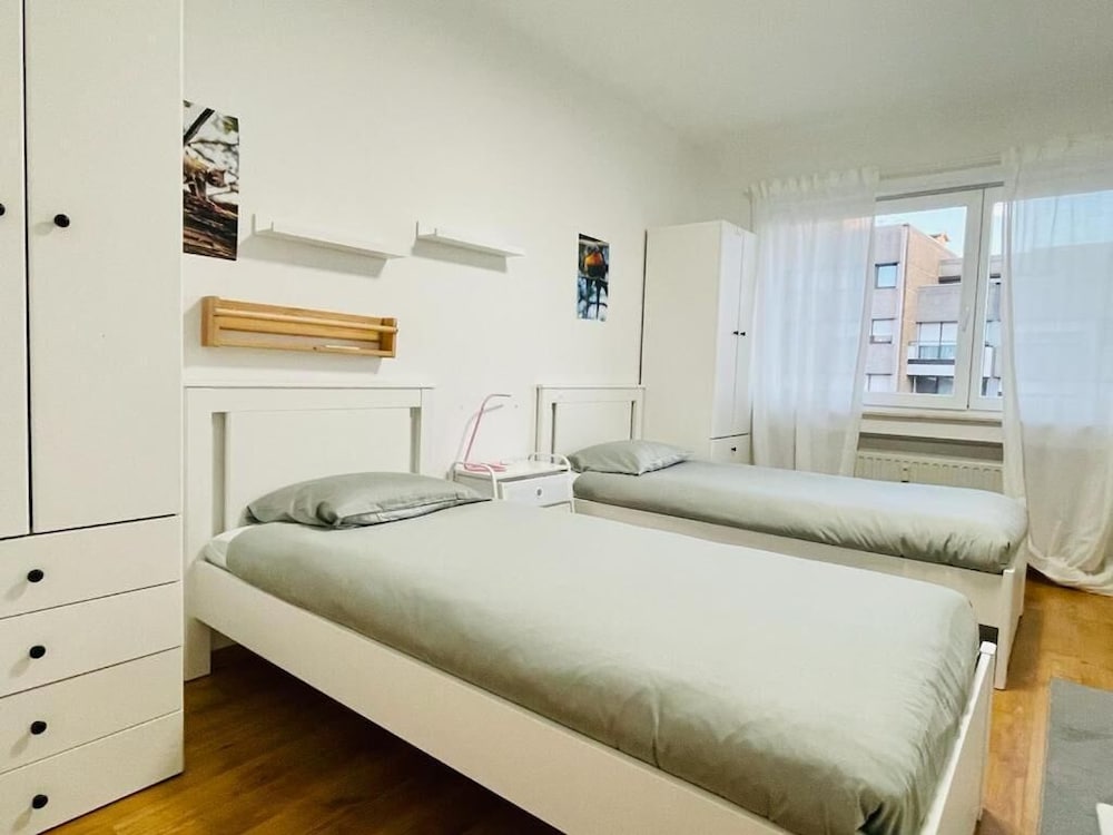 3 Bedrooms in Center Parking&Terrace view 3