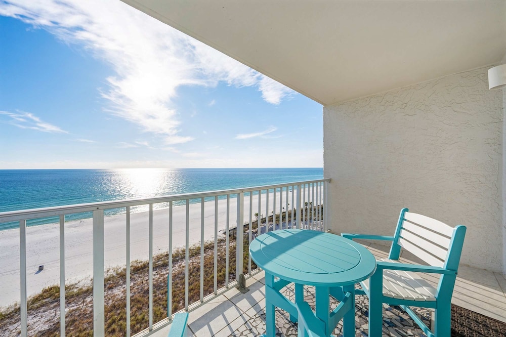 Beach Bliss Beachfront Living!