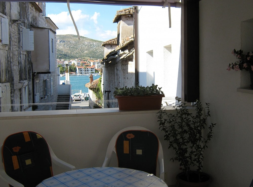 Klaudijas Charming Apartments & Rooms