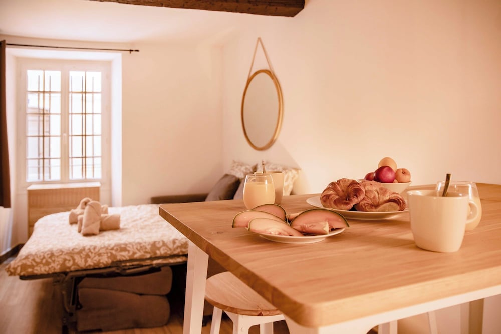 Chic Studio - 2P - in the Heart of Saint-tropez