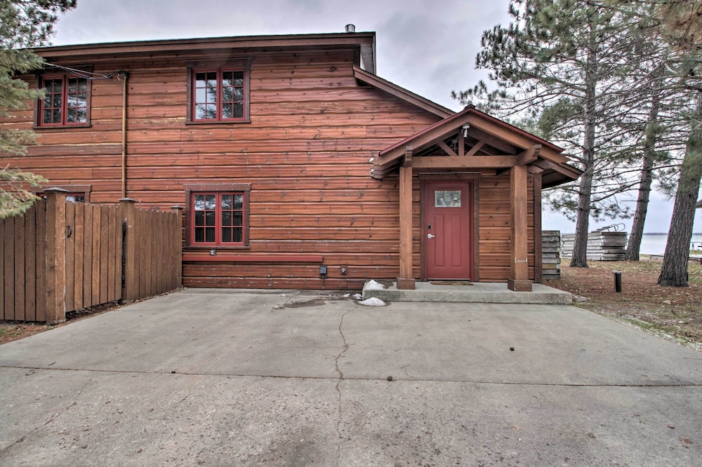 Pelican Lake Retreat w/ Fire Pit, Dock & Grill! view 2