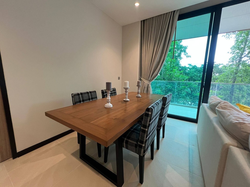 Intercontinental Khao Yai Residence - 100 SQM 2 Bedrooms and 2 Bathrooms