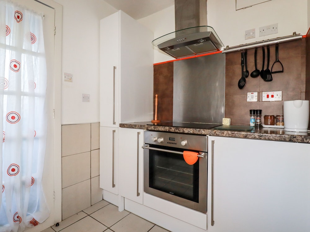 The Annexe, Laburnum view 4