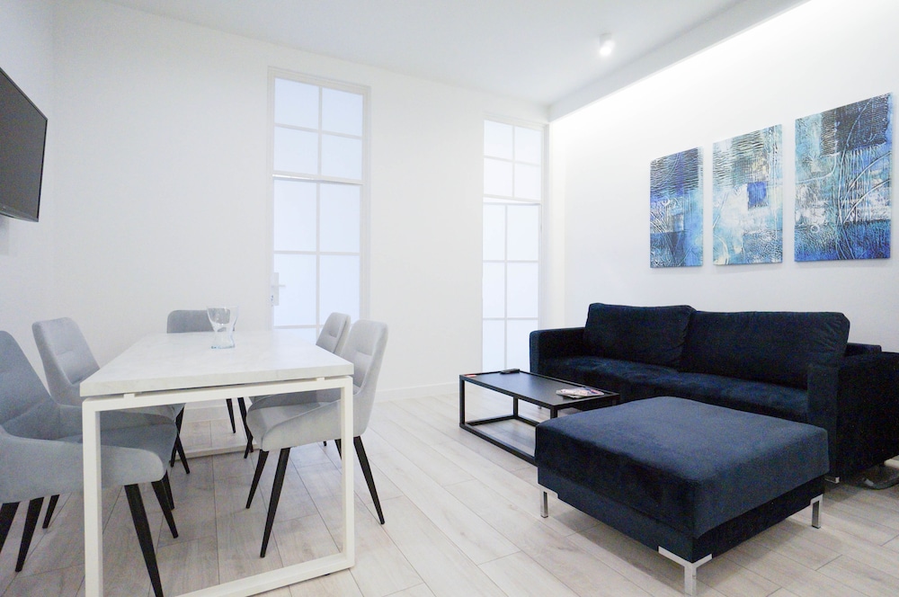 AAA STAY Premium Apartments Old Town