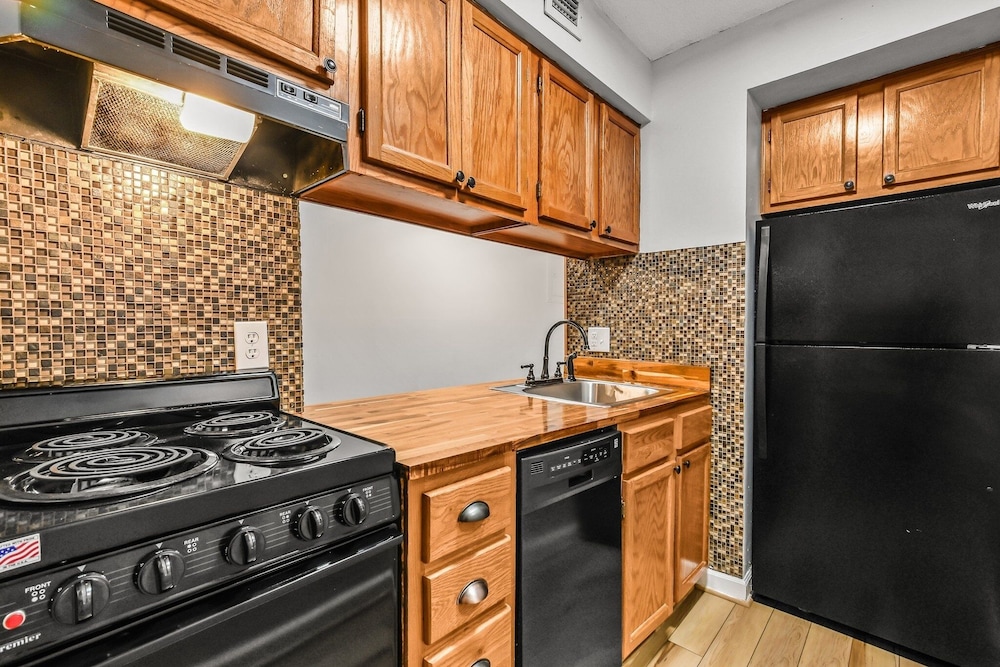 Heavenly View 2 Bedroom Condo