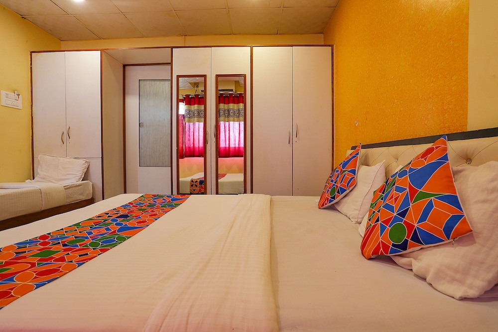 FabHotel Dream Inn I