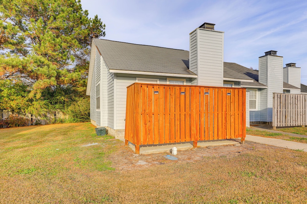 8 Mi to Neuse River: Cozy Gem in Havelock!