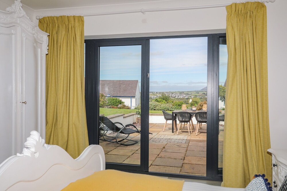 Trem Y Borth Apartment