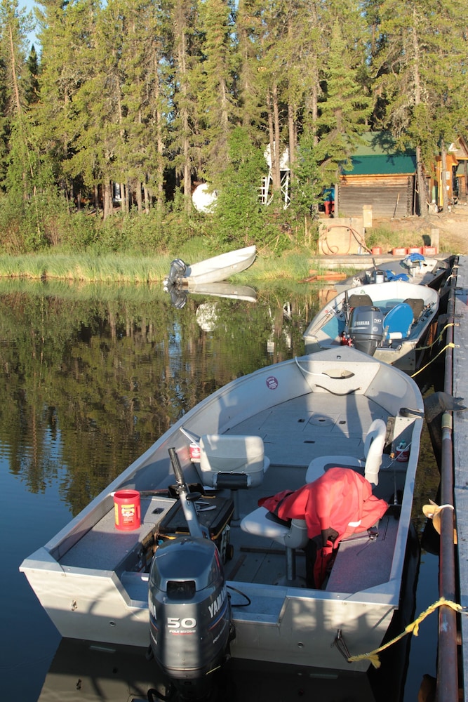 Minor Bay Lodge & Outposts