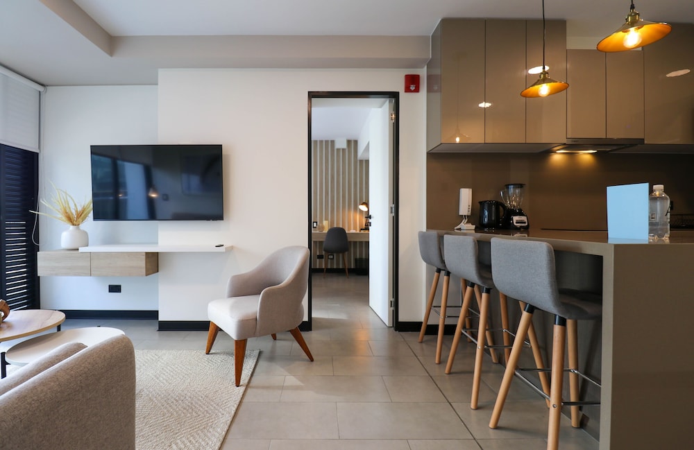 Nelmar Nest Guest House