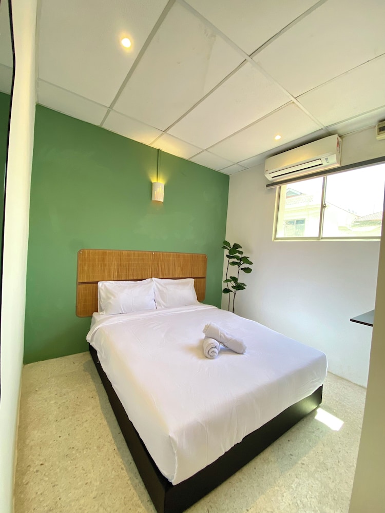 Sembilan Inn by Soft loft
