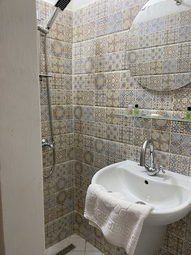 Photo 47