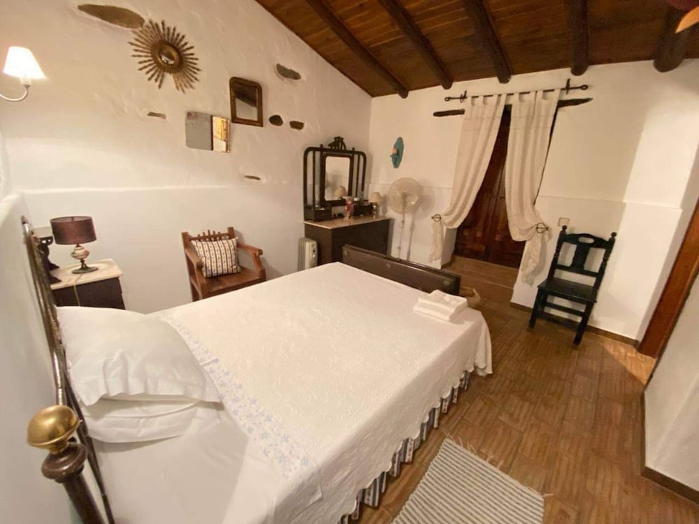Serra do Caldeir o Private Pool Villa