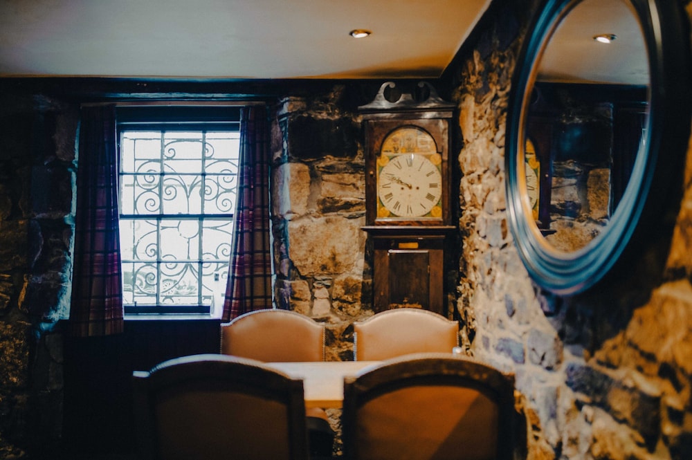 The George Hotel