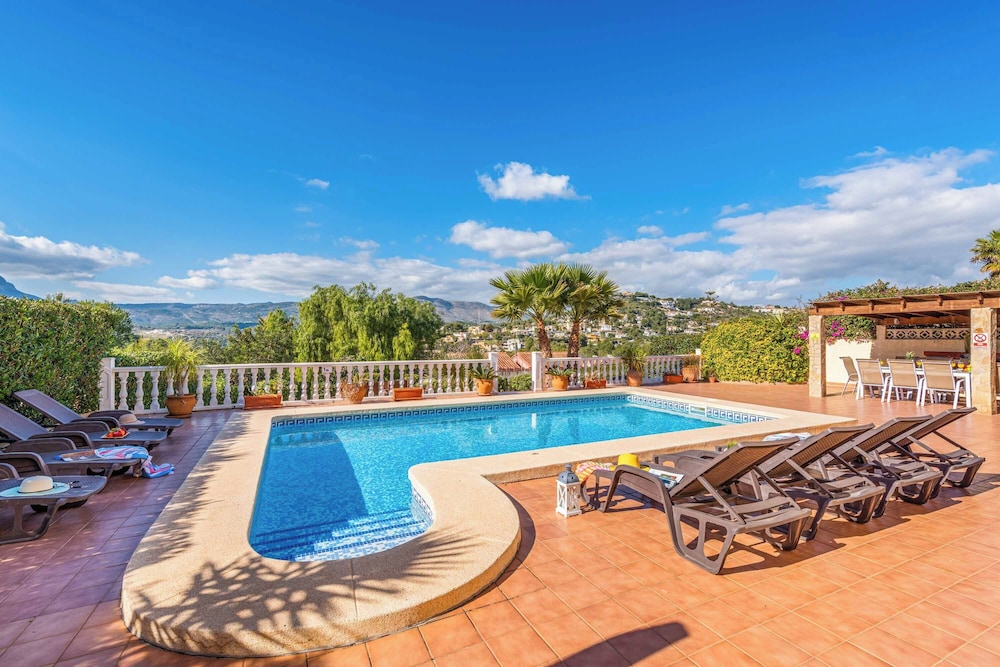 Villa Comodo