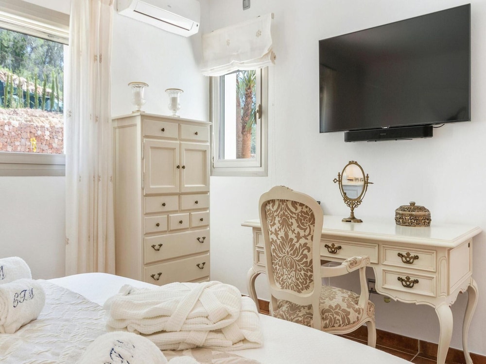 Holiday Home in Stunning Ibizan Landscape