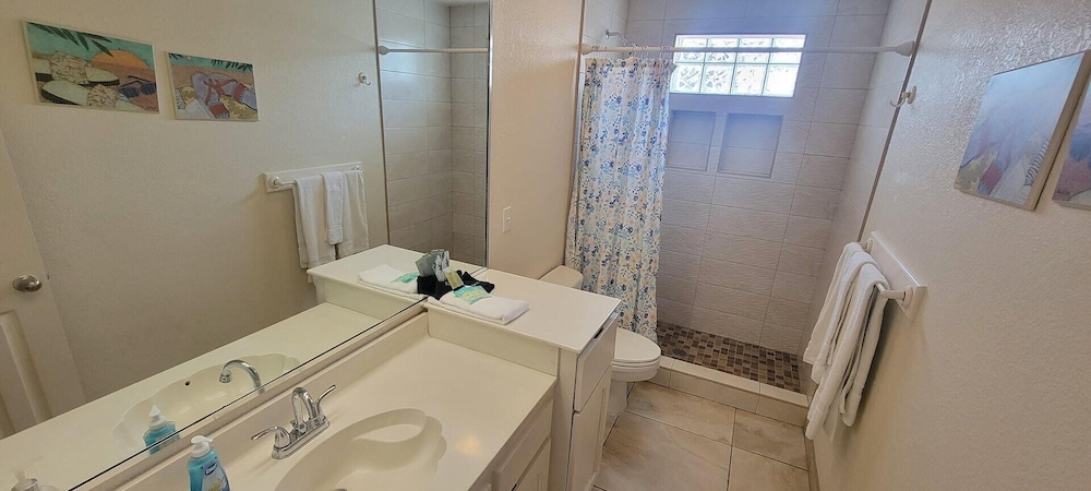 Campeche Retreat #12 2 Bedroom Condo