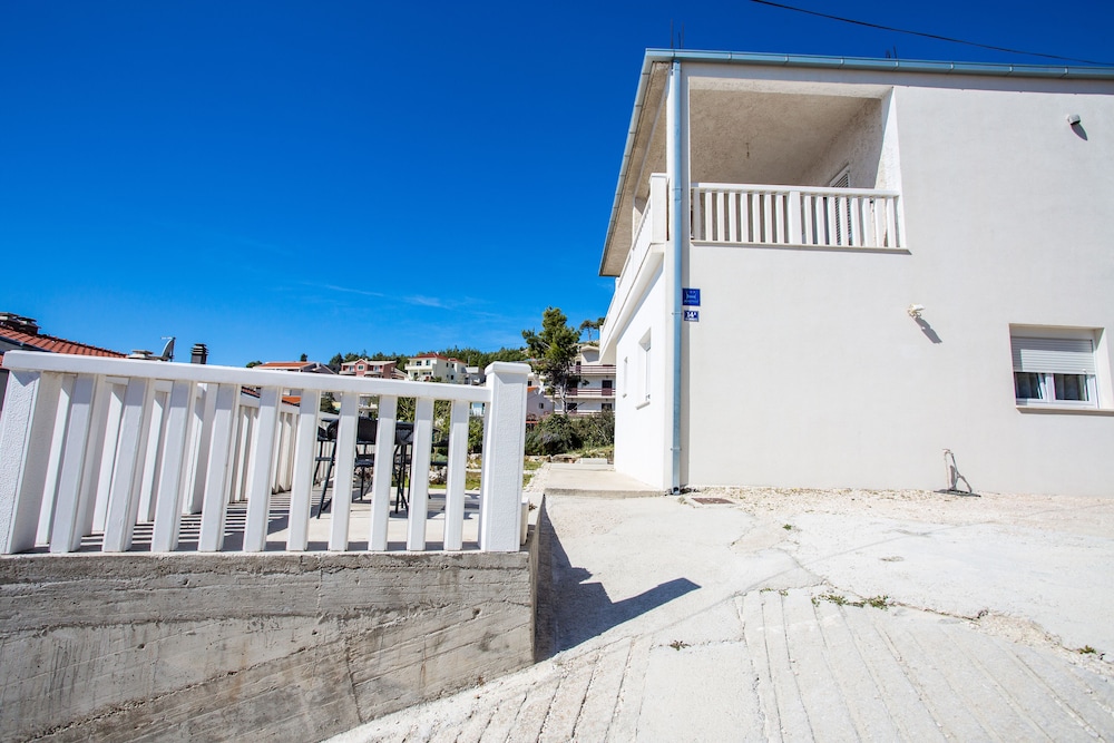 Apartments Magdales