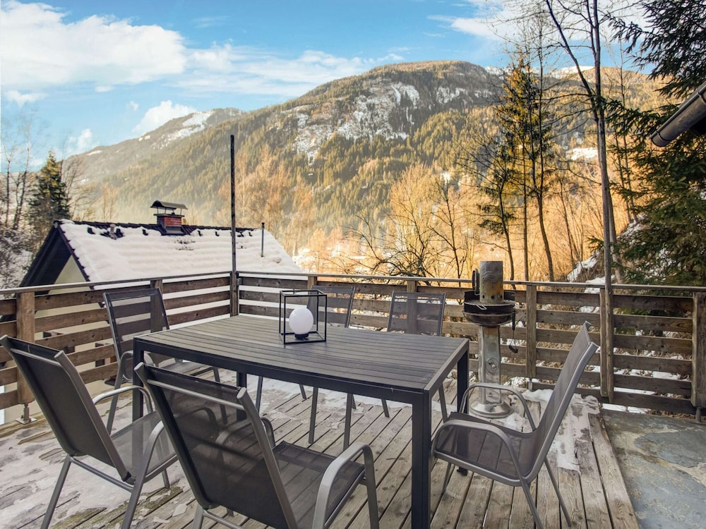 Apartment Feld am See Near Ski Slopes