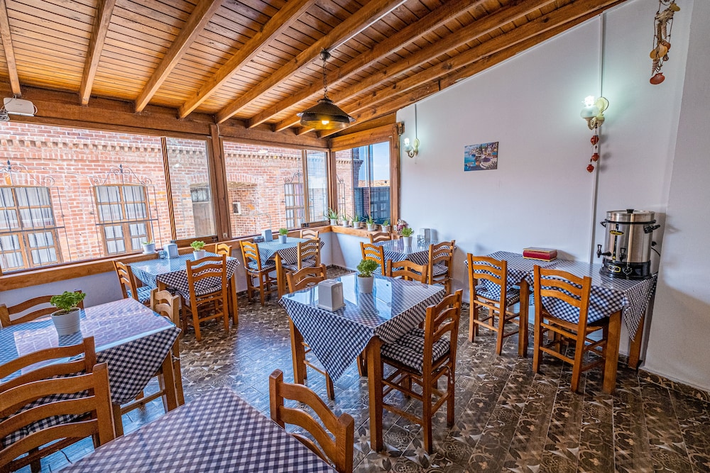 Bozcaada Lara Butik Otel - Image 7