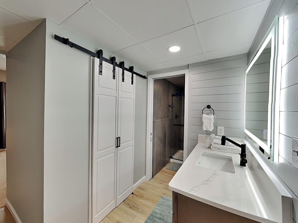 Mountain Breeze Retreat by Jackson Mountain Rentals