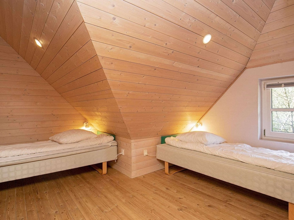 10 Person Holiday Home in Oksbol view 5