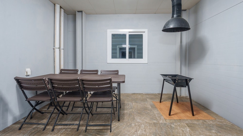 Gyeongju Ain Kids Pool Villa