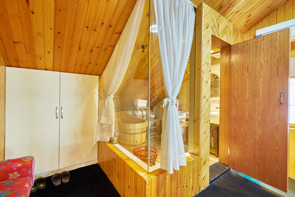 Hangzhou Ling Inn