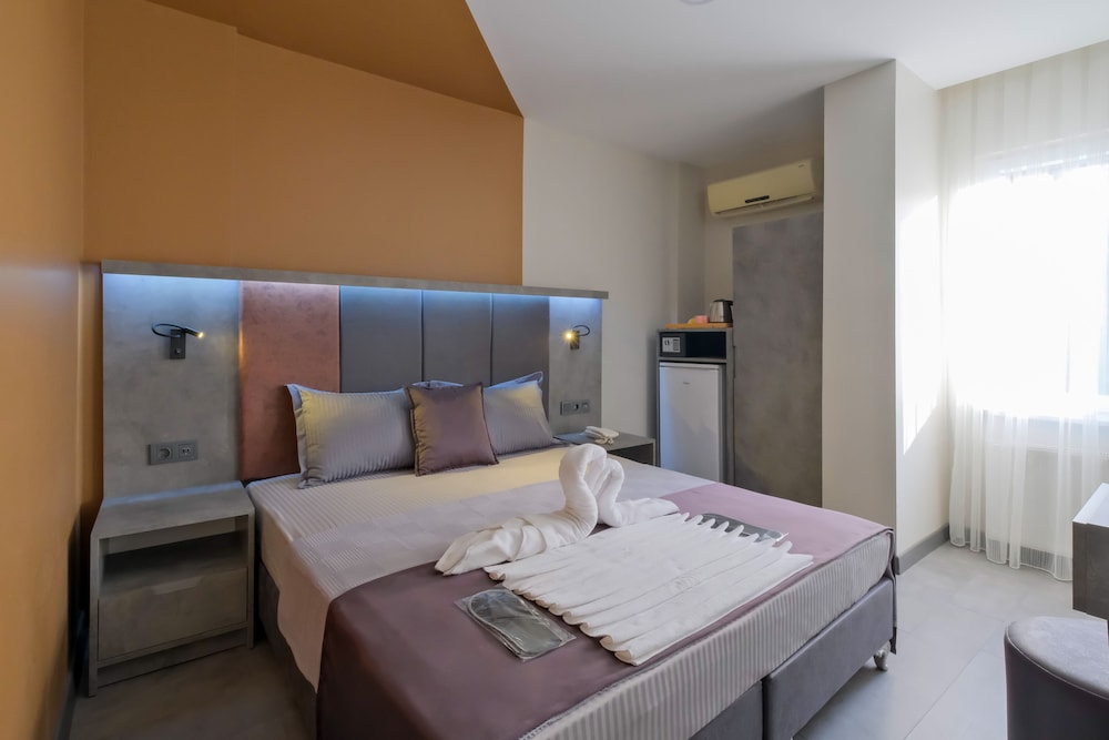 Kraliçe Oteli - Image 109