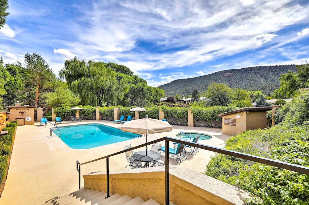 Sleek Sedona Condo w/ Resort-style Amenities! view 3