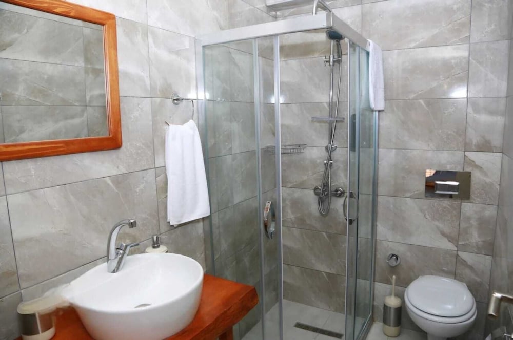MAKİA OTEL