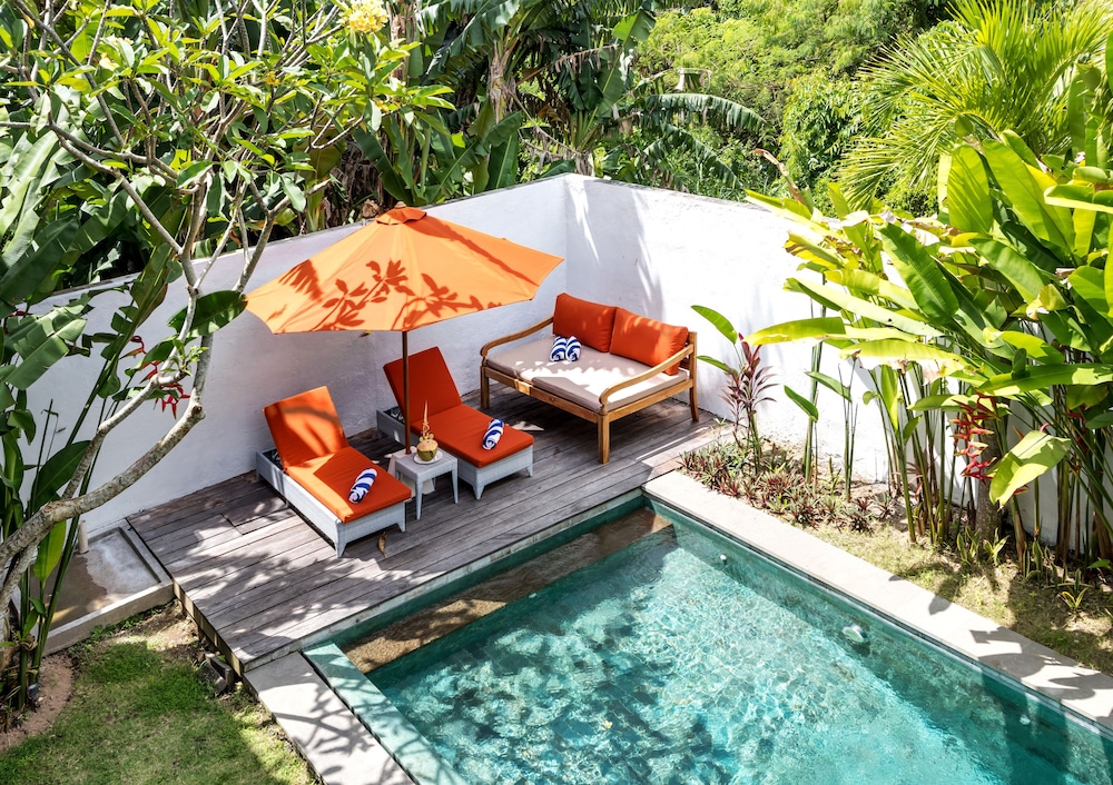 Beautiful Boho-chic 4br Tropical Villa in Pererenan Canggu