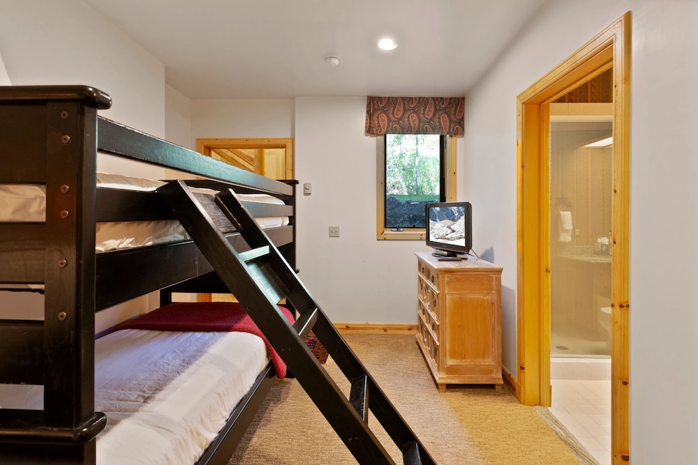 Trail's End Lodge at Deer Valley Resort - Four Bedroom Residence with Spa #18 4 Condo