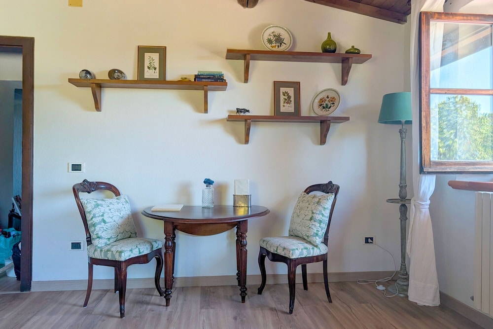 Villa Poggio al Coniglio a Suvereto con Piscina