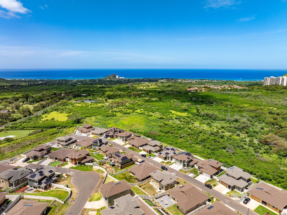 @ ML Aloha Hoonani 3BR Home MT & Ocean Views!