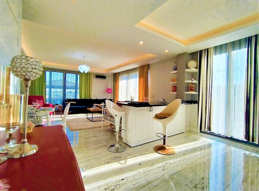 3 Br Apertment in Aksu