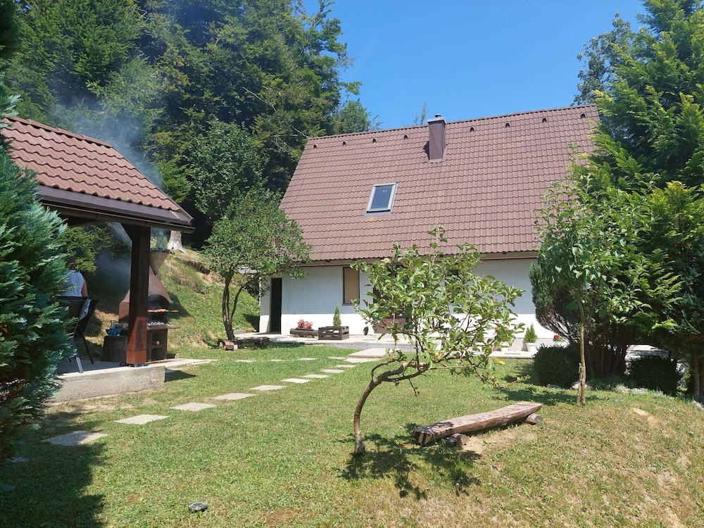 Photo 48