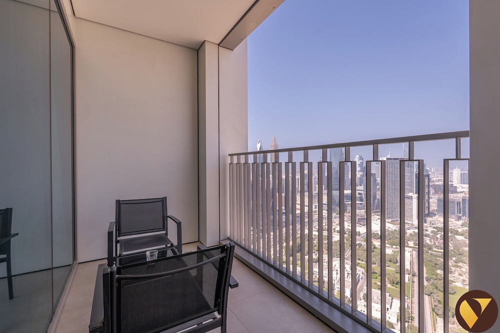 Downtown with Direct Access to Dubai Mal