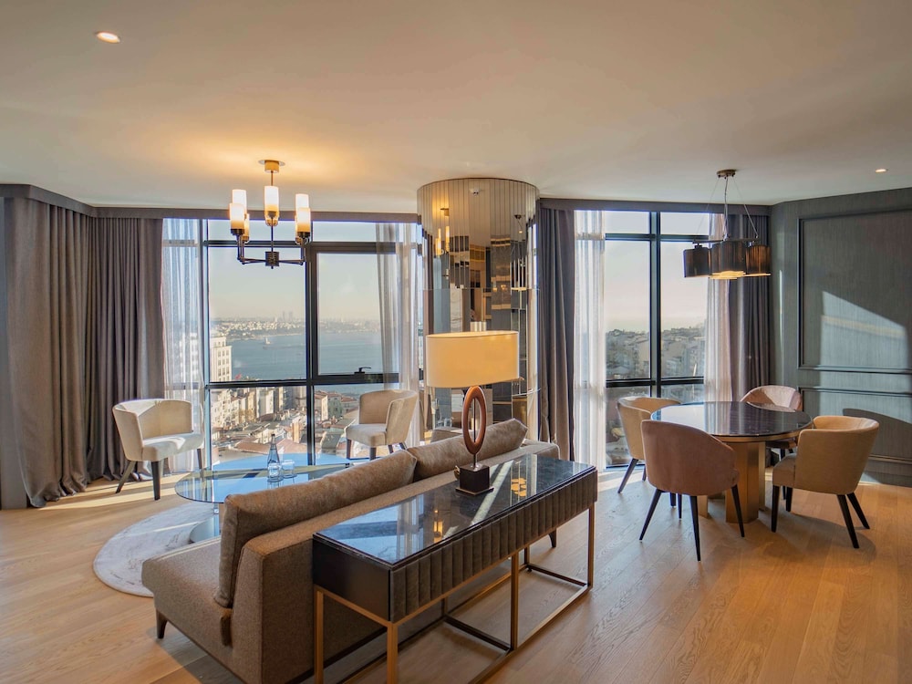 Sofitel İstanbul Taksim - Image 48