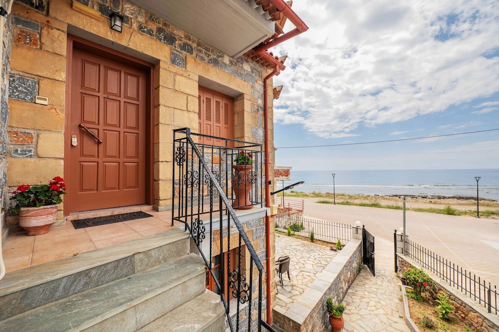 Mani Villa Ilias