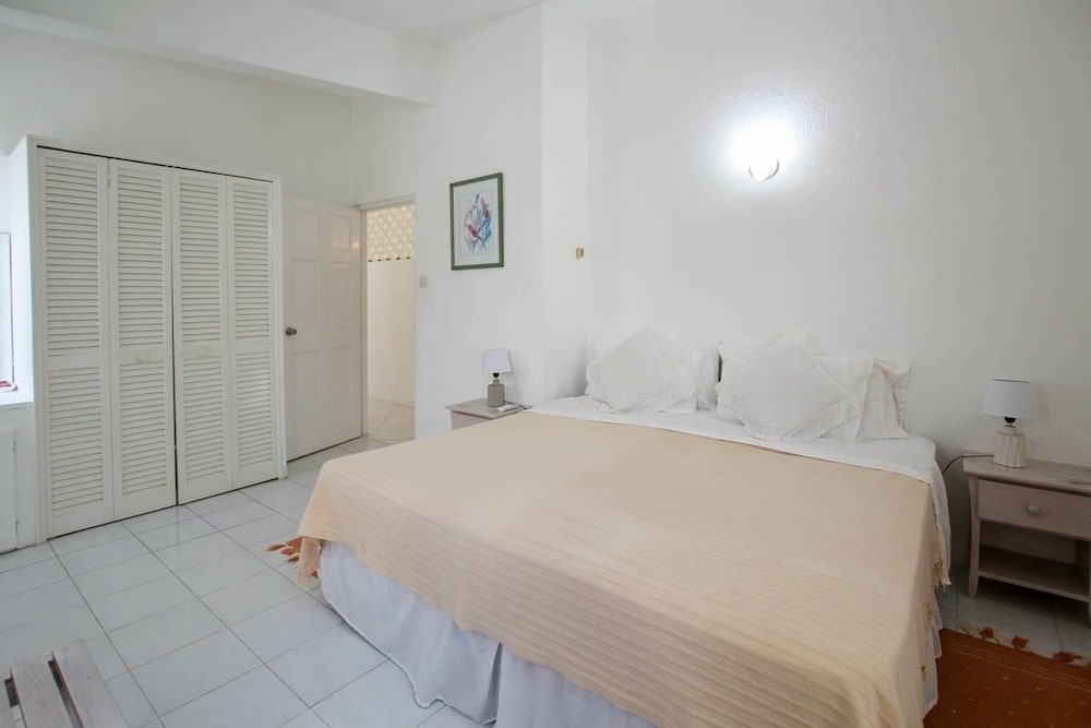 Winter Retreat 2 Bedroom Home by Bluescape