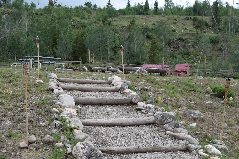 Aspen Canyon Ranch - Property Image 11